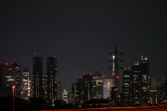 西新宿雨の後の夜景