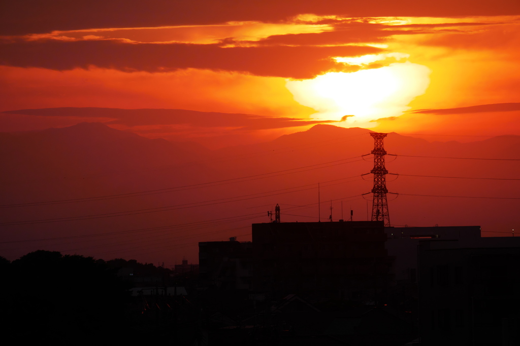 鉄塔の夕景