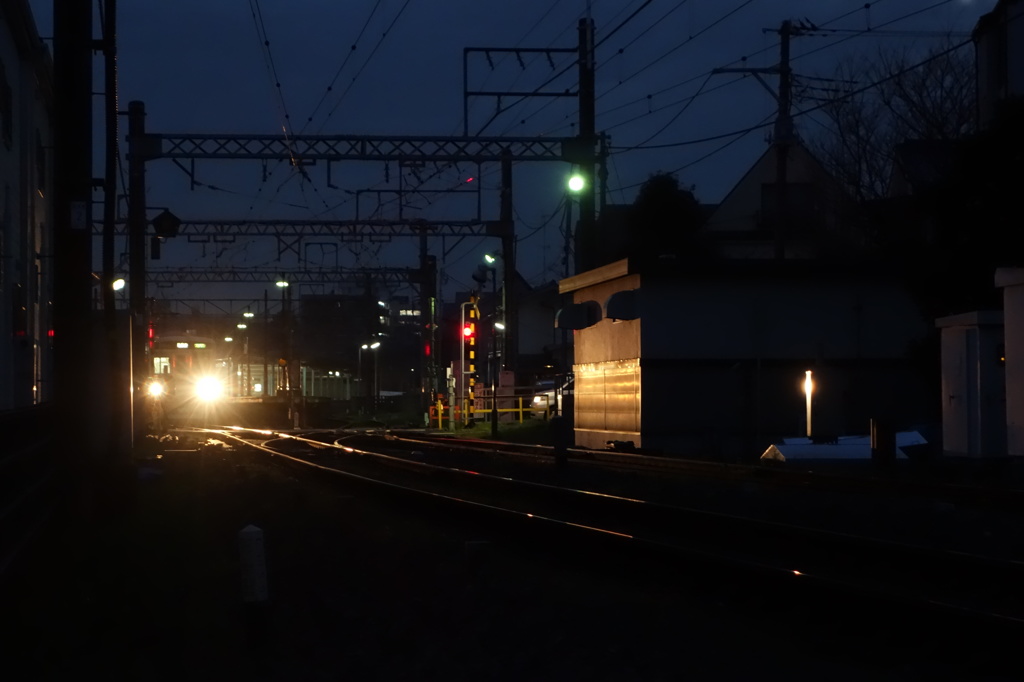 夜へ出発進行