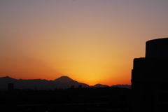 冬の富士のシルエット