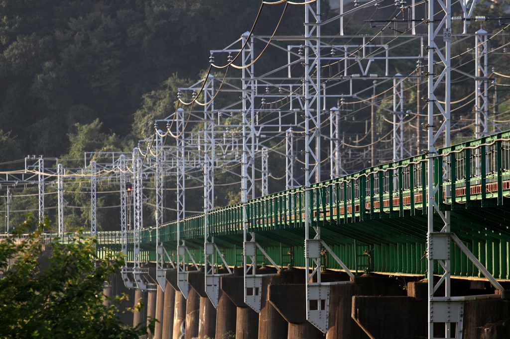 朝の鉄橋