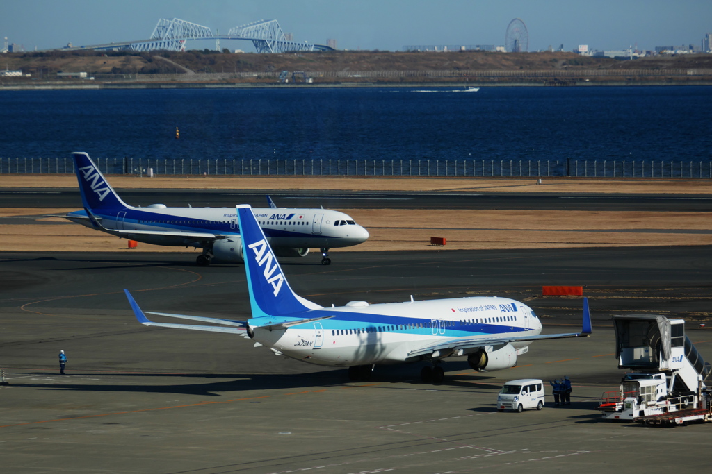 出発 Boeing 737-881