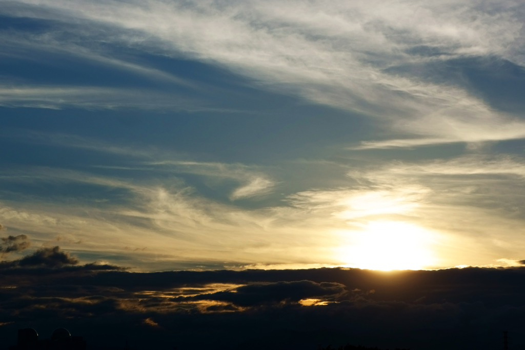 期待したのに焼けなかった夕空