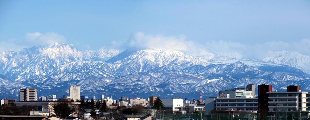 青い立山