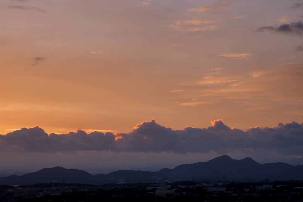 連なる雲