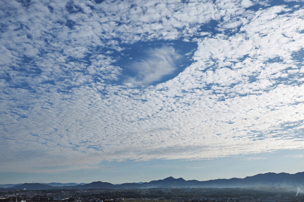 穴あき雲