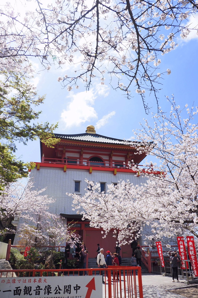 仏殿