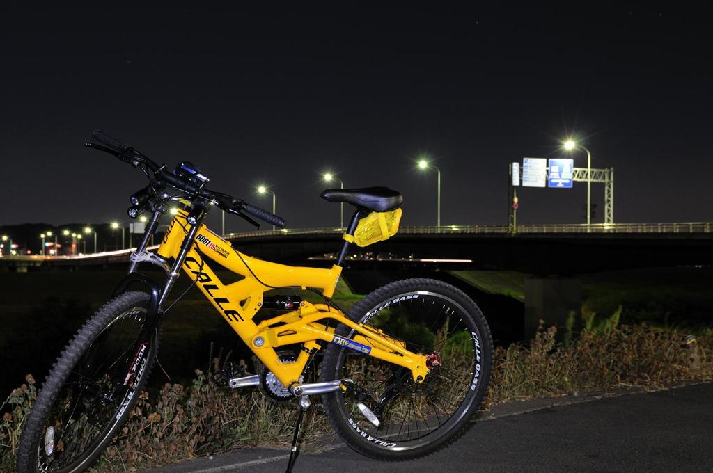 スタジアムと自転車