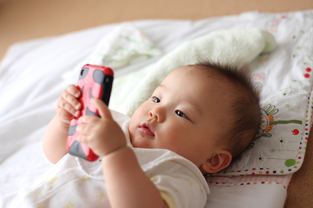 最年少 iPhone ユーザー？