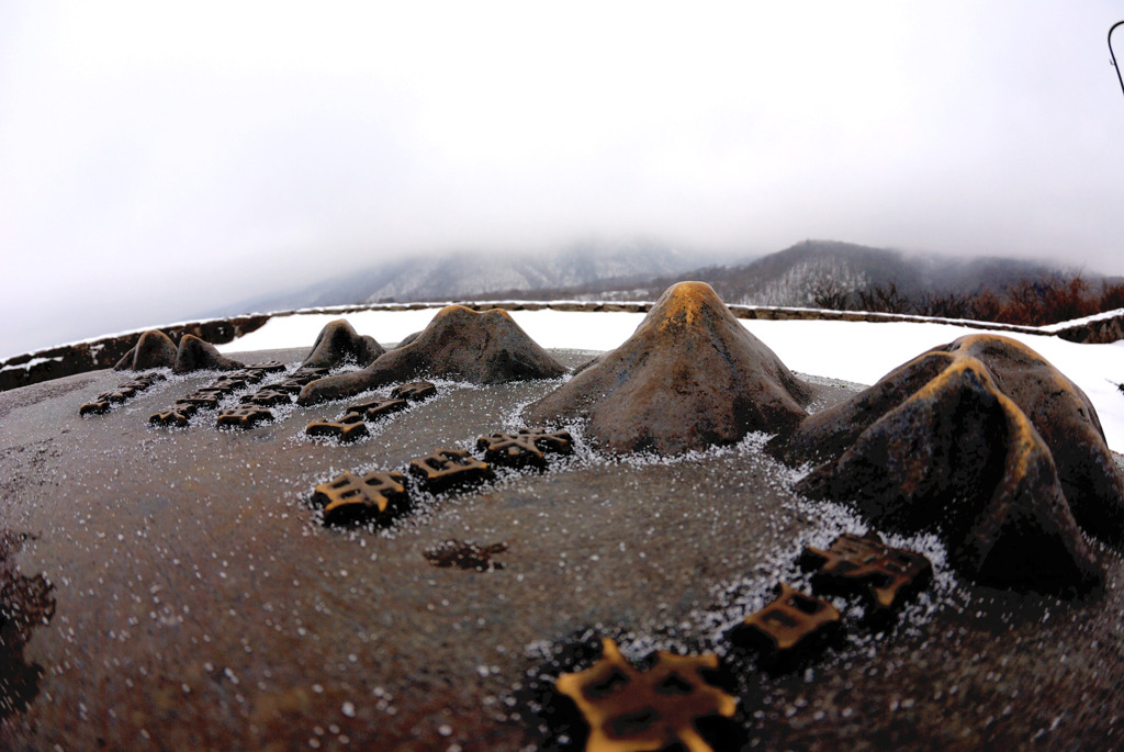 靄の中に見えるはず