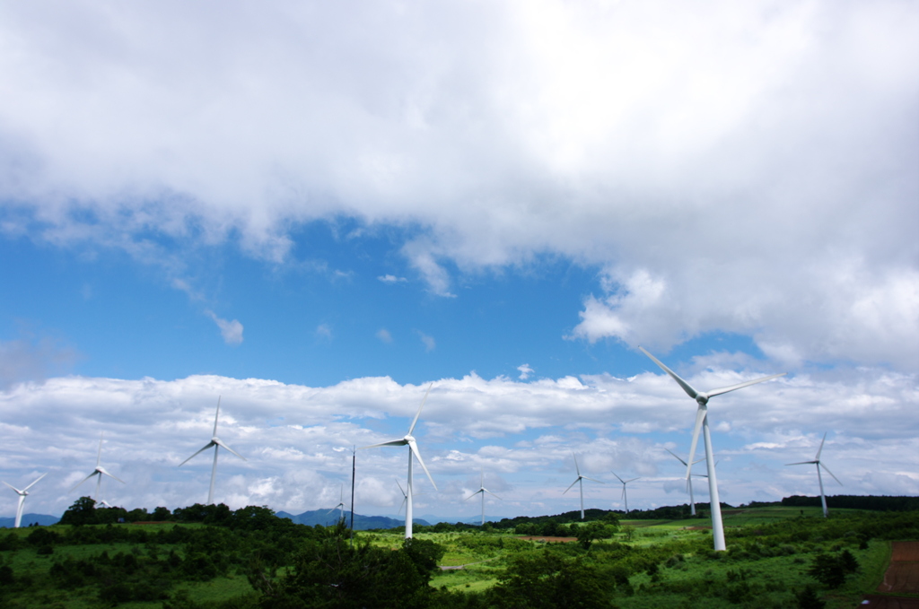 雲が動く