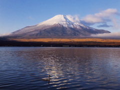 朝の山中湖