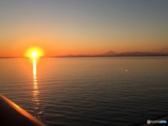 日の入りと富士山