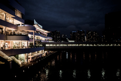 夜の顔＠横浜ベイクォーター