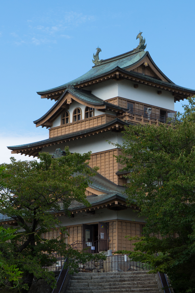 高島城　復興天守閣