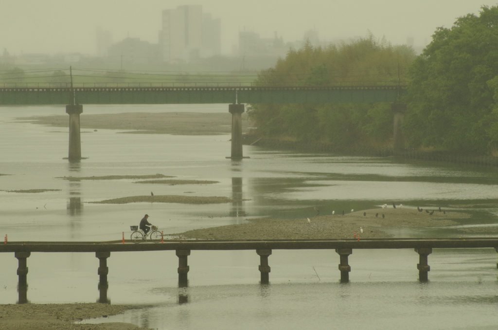 町の潜水橋