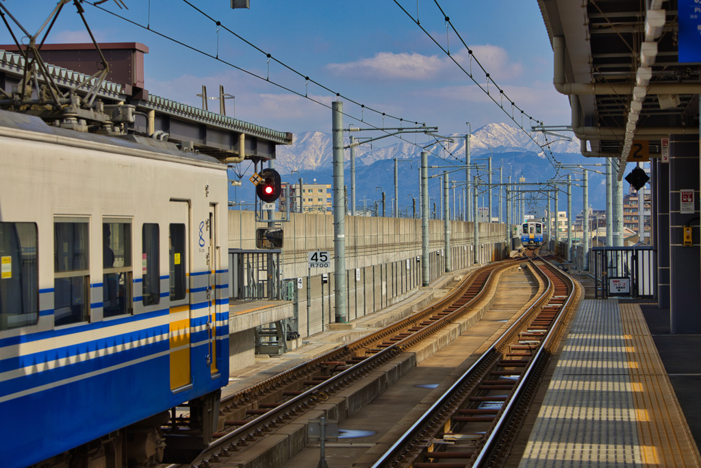 新福井駅ホームより