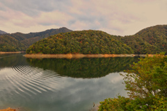 九頭竜湖（大谷橋付近）