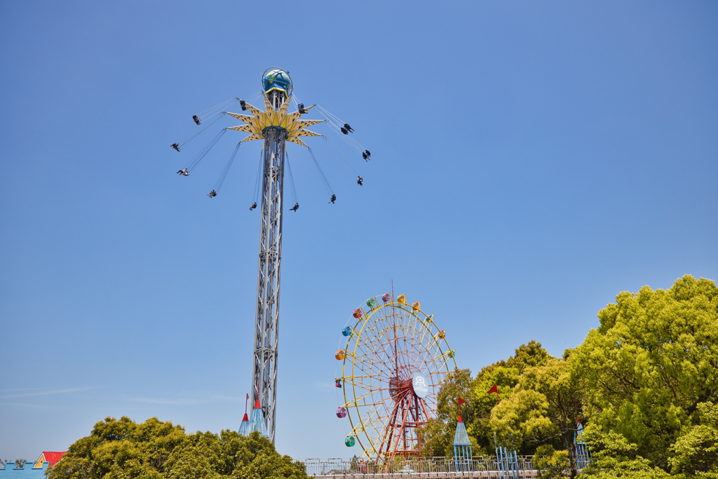 青空に