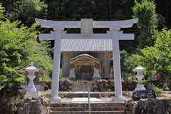 白鬚神社