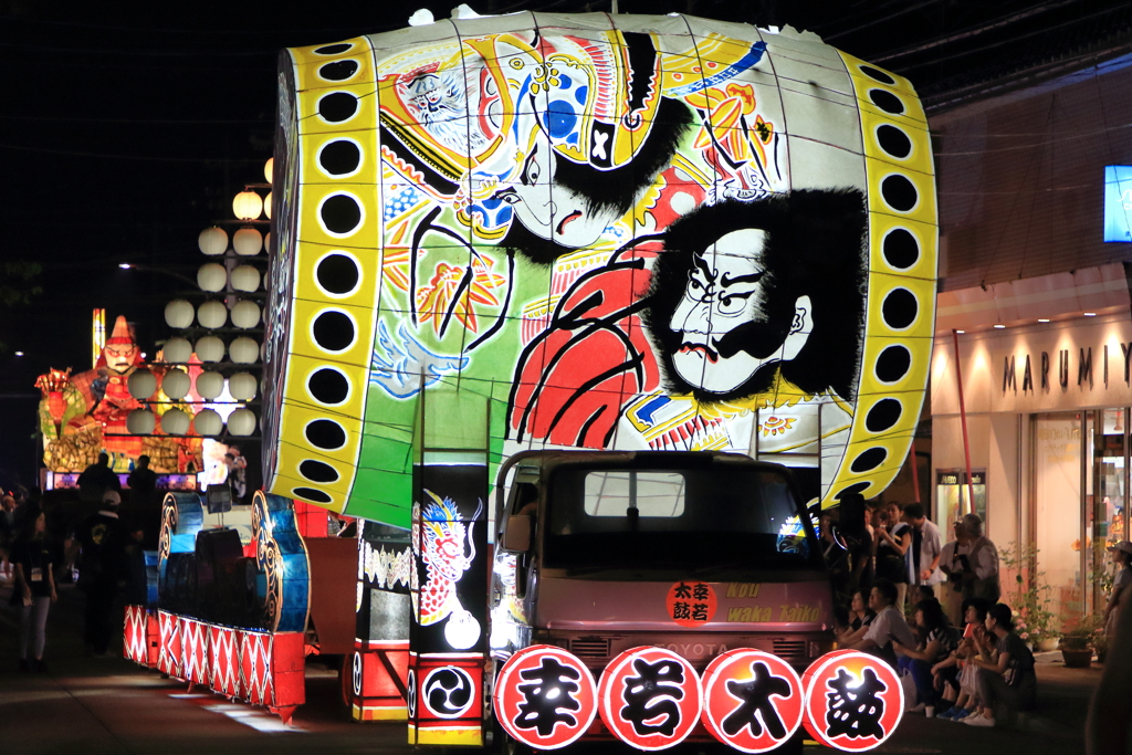 行燈山車４