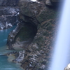 手取川渓谷　綿ヶ滝横の穴