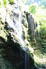 滝の前の滝3