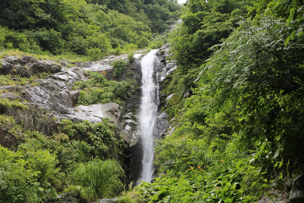仏御前の滝（中段）