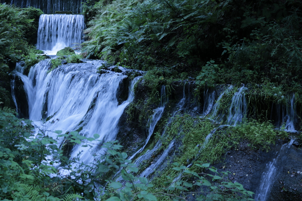 白糸の滝　二段目