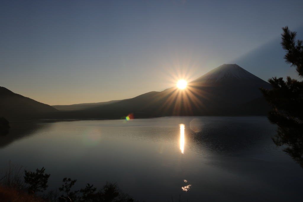 富士山　本栖湖より２