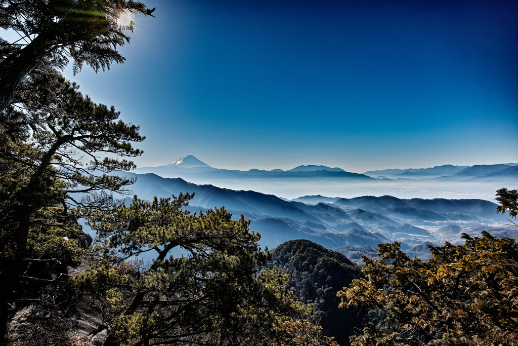 弥三郎岳山頂