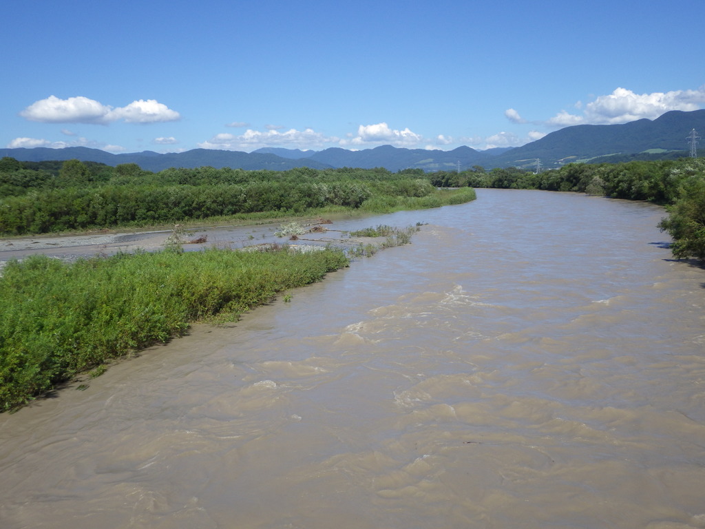 北海道日高郡新ひだか町