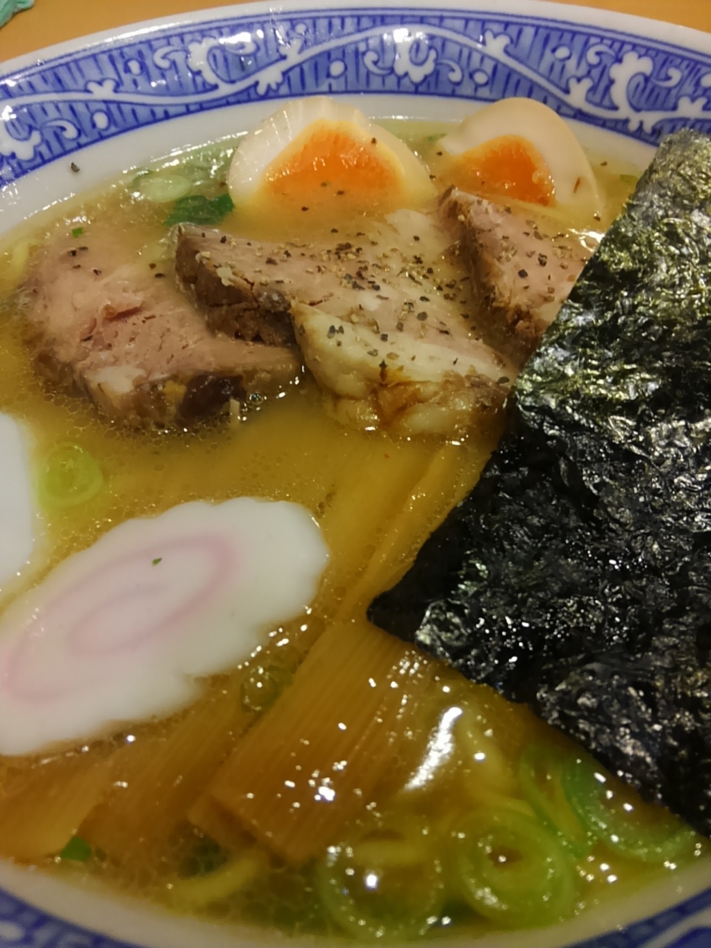 飯テロ　ラーメン青葉