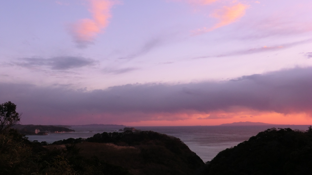 千葉県安房郡鋸南町