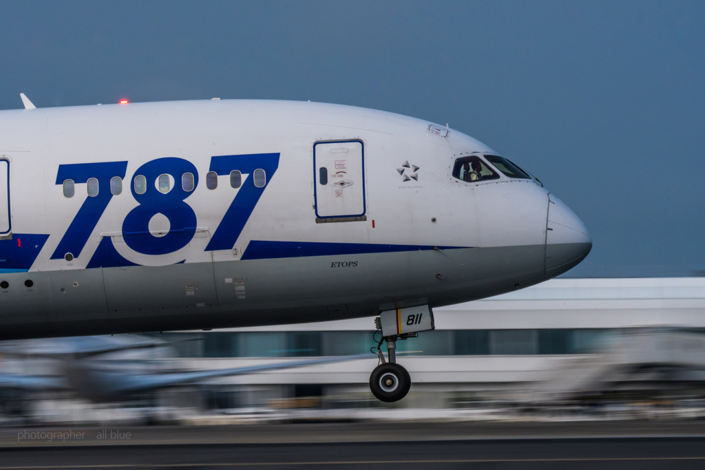 ANA　７８７takeoff