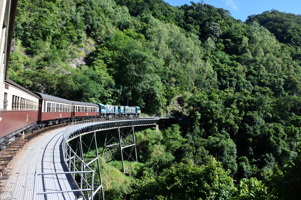 キュランダ観光鉄道