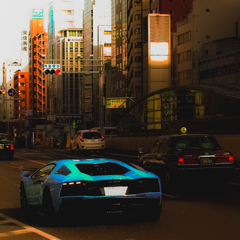 平べったい車