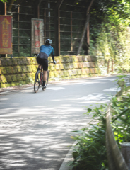 ダウンヒルサイクリスト