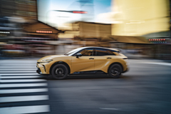 細目細目のヘッドライト