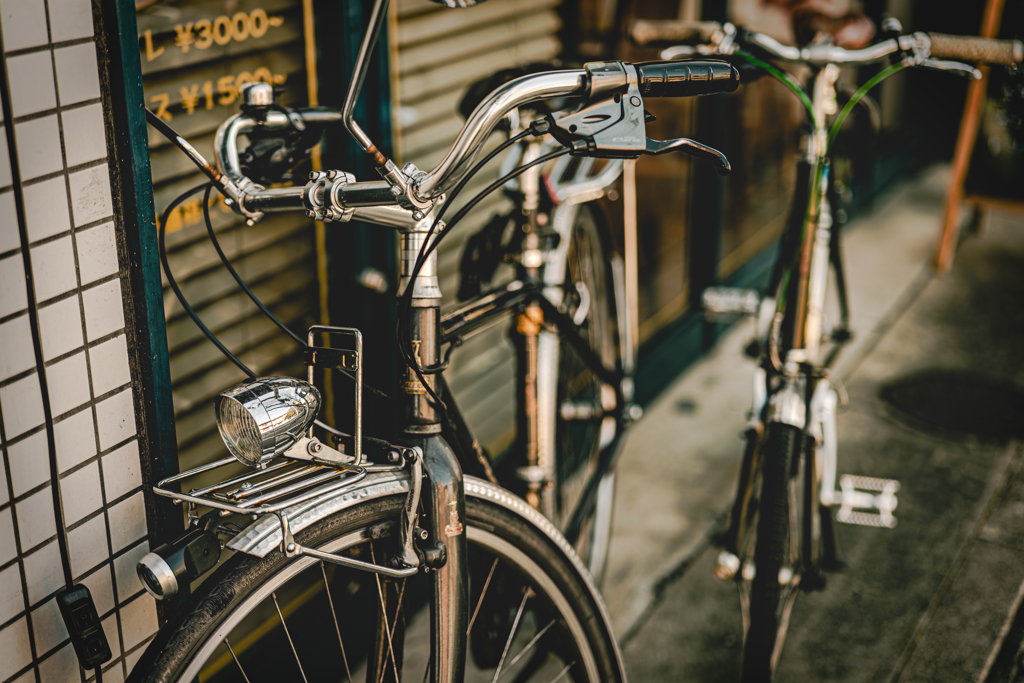 理髪店にお洒落なラレー