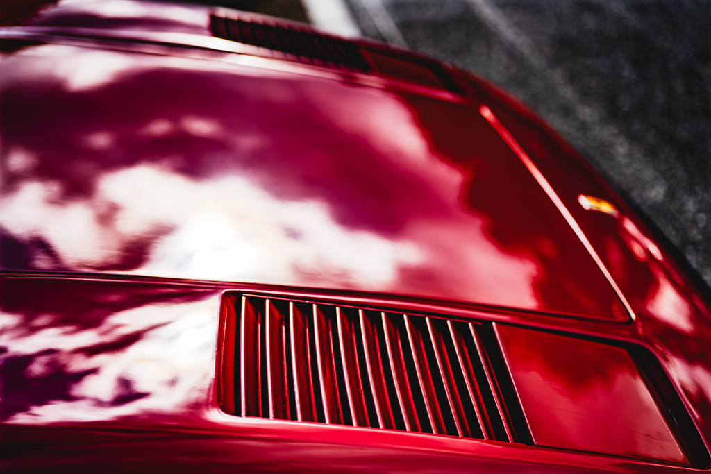 ボンネットがファンヒーターみたい