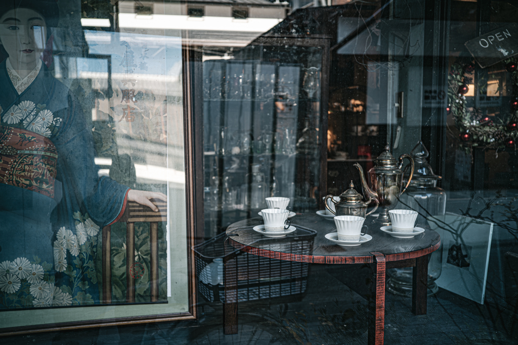 コーヒーカップかティーカップか