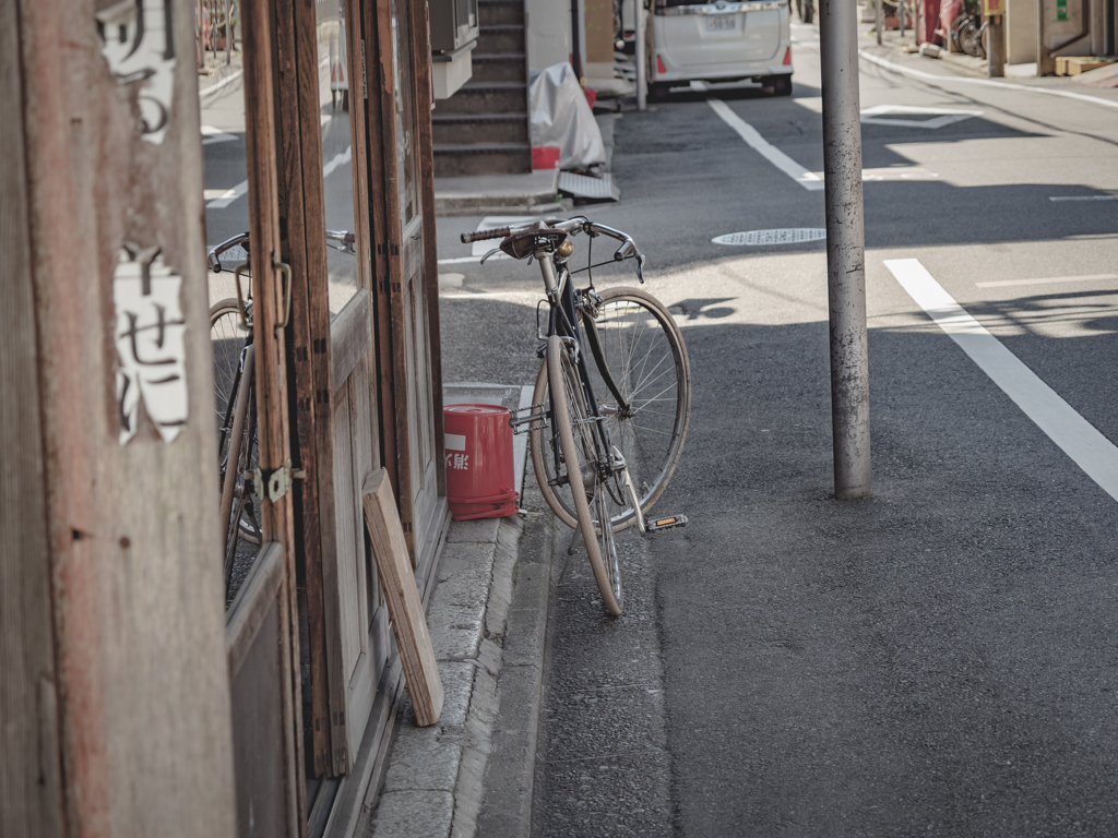 明るく　幸せに