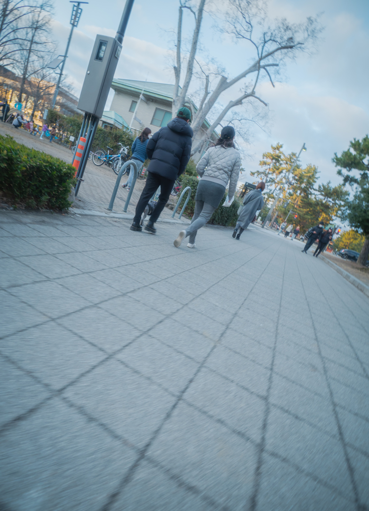 WALKIN' NO LOOK BACK SHOT