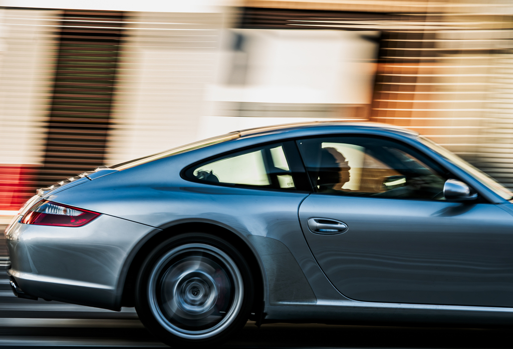 ポルシェの屋根の角度が好き