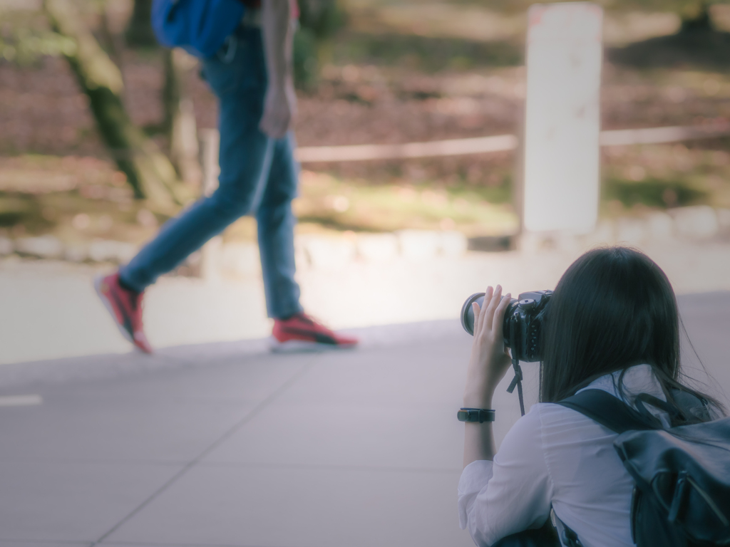 カメラ女子はNikonのレフ機