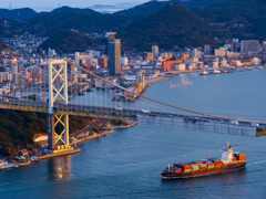 関門海峡の夕景