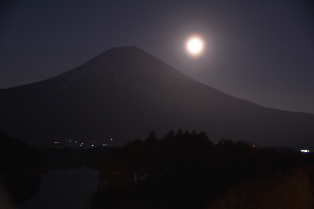 田貫湖からのパール富士3