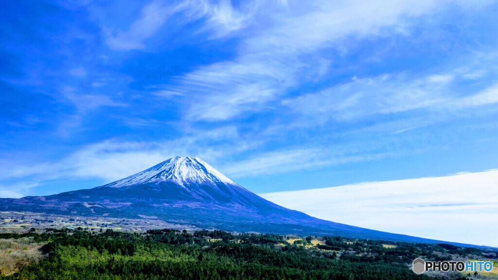 道の駅朝霧高原から見た富士山