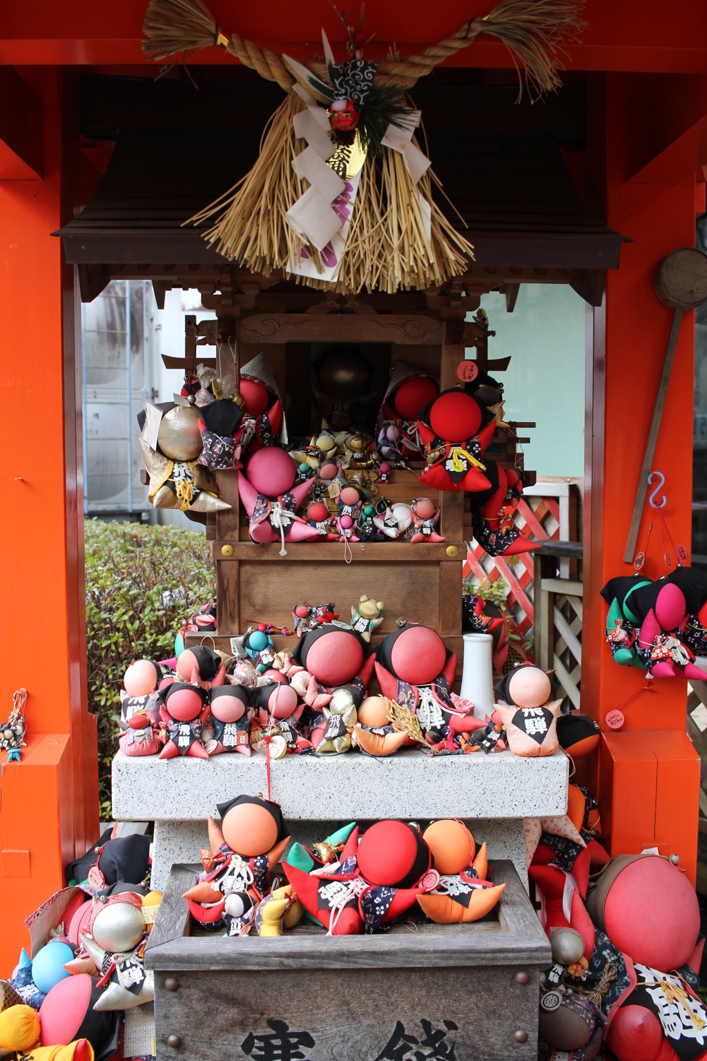 さるぼぼ神社！